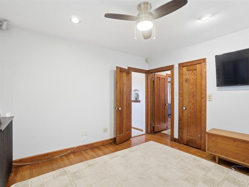 2831 Losantiville Avenue, Cincinnati, OH 45213 Photo 26