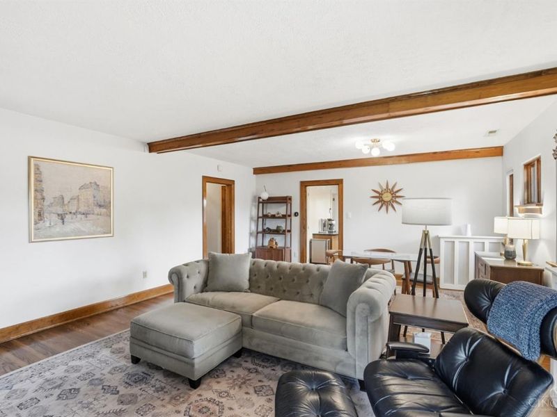 2831 Losantiville Avenue, Cincinnati, OH 45213 Photo 8