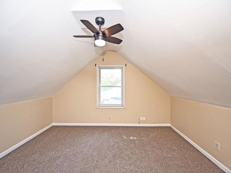 51 Gambier Circle, Greenhills, OH 45218 Photo 18