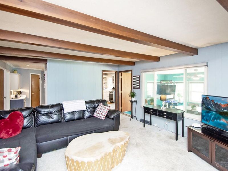 9011 Foxhunter Lane, Symmes Township, OH 45242 Photo 15