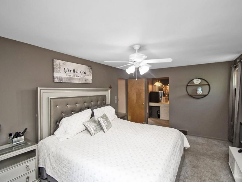 9011 Foxhunter Lane, Symmes Township, OH 45242 Photo 21