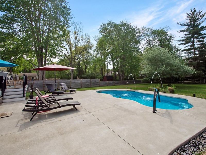 9011 Foxhunter Lane, Symmes Township, OH 45242 Photo 35