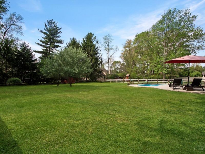 9011 Foxhunter Lane, Symmes Township, OH 45242 Photo 37