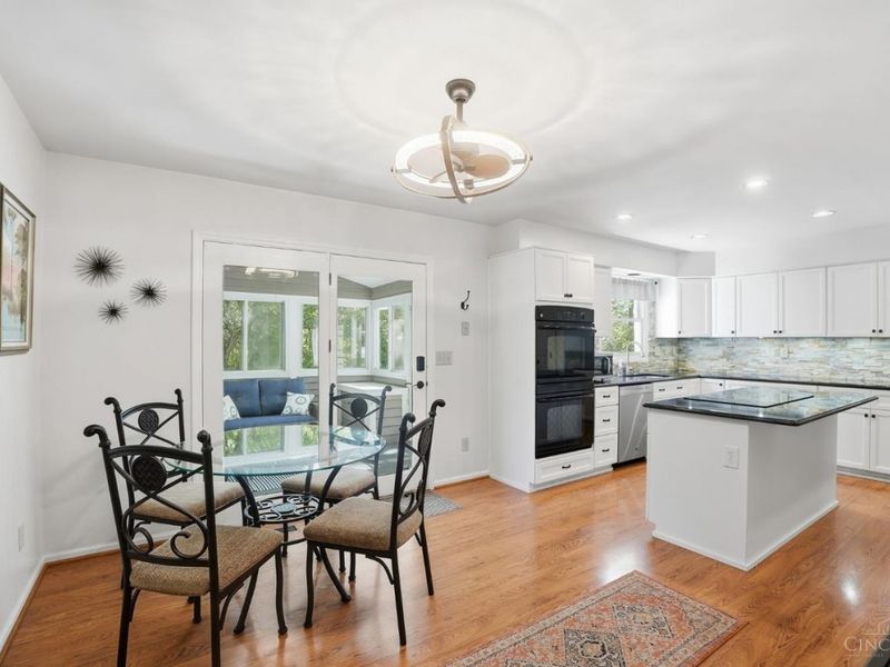 3818 Sherbrooke Drive, Evendale, OH 45241 Photo 15