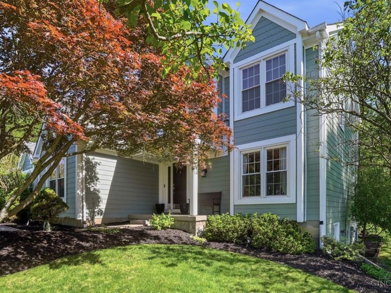 3818 Sherbrooke Drive, Evendale, OH 45241 Photo 2