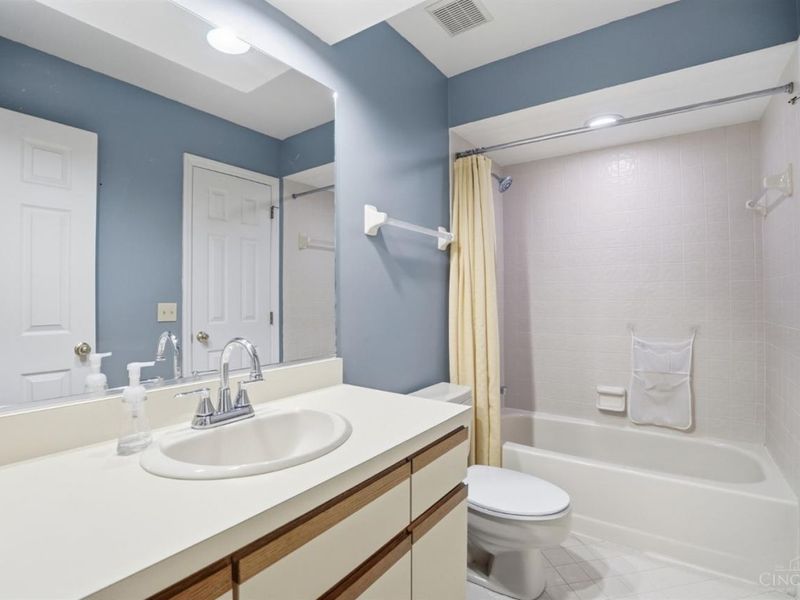 3818 Sherbrooke Drive, Evendale, OH 45241 Photo 40