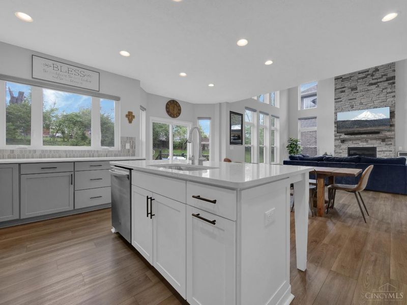 7065 Valleycrest Drive, Anderson Twp, OH 45230 Photo 13