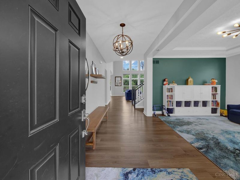 7065 Valleycrest Drive, Anderson Twp, OH 45230 Photo 5