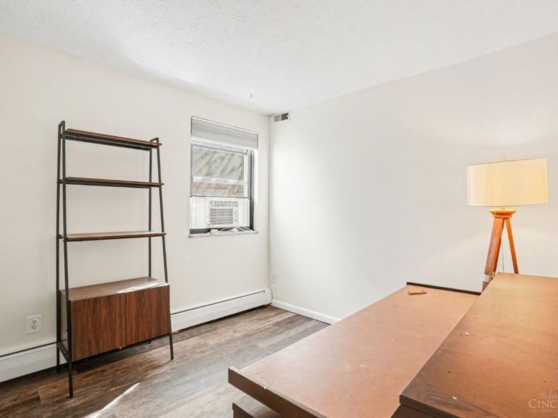 4908 Chalet Drive, Unit 405, Saint Bernard, OH 45217 Photo 10