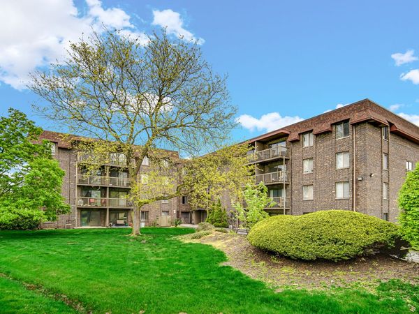 820 Elder Road , Unit C115, Homewood, IL 60430