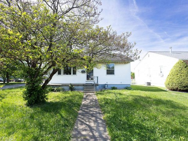 3200 Edgewood Drive, Evansville, IN 47712