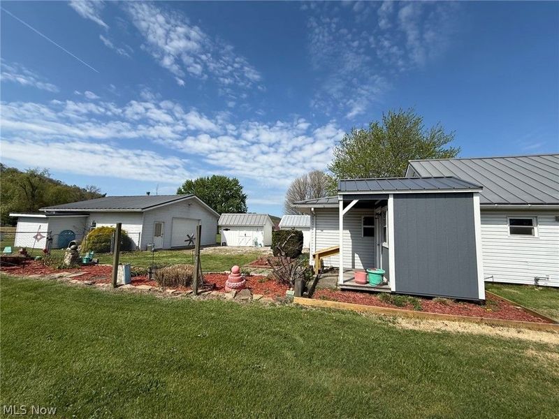 57165 County Road 9, West Lafayette, OH 43845 Photo 8