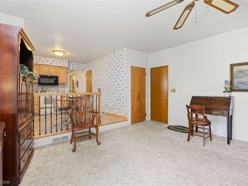 2357 Woodpark Road, Akron, OH 44333 Photo 18