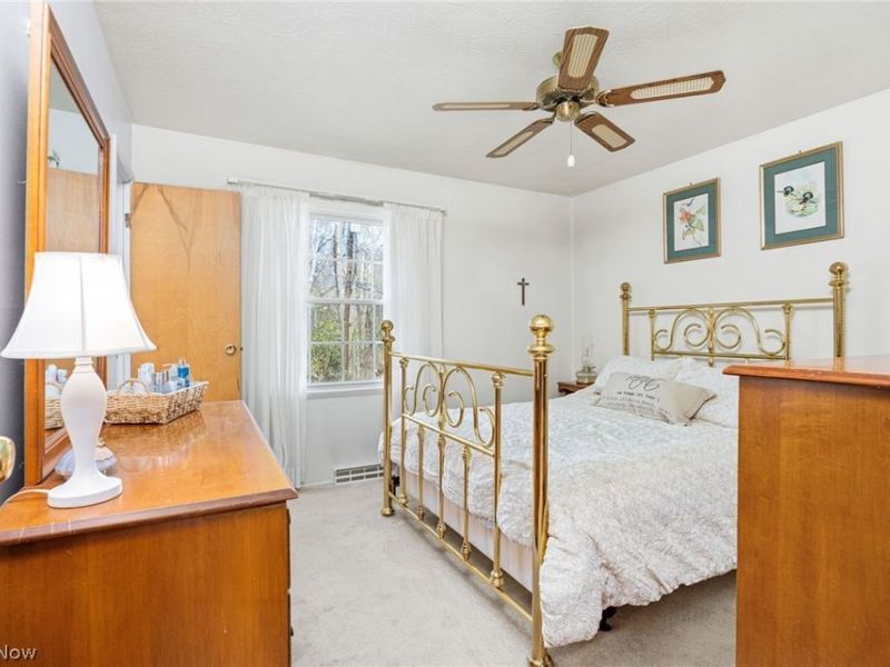 2357 Woodpark Road, Akron, OH 44333 Photo 19