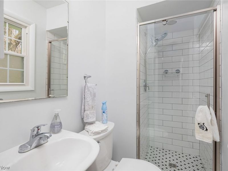 2357 Woodpark Road, Akron, OH 44333 Photo 21