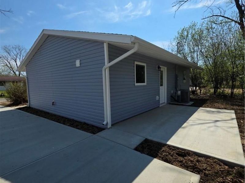 1549 Azalea Drive, Trotwood, OH 45417 Photo 12