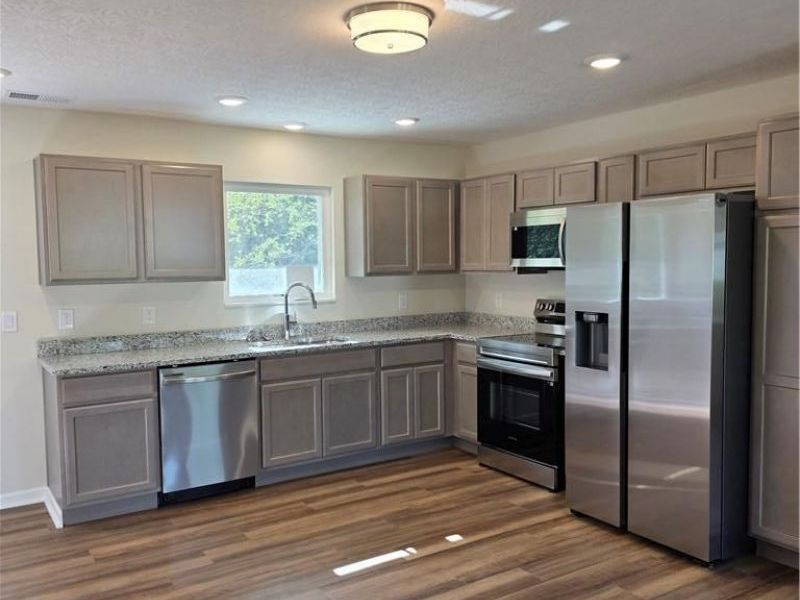 1549 Azalea Drive, Trotwood, OH 45417 Photo 2