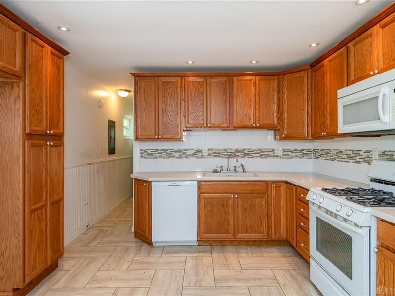 1480 Oshaughnesy Drive, Xenia, OH 45385 Photo 11