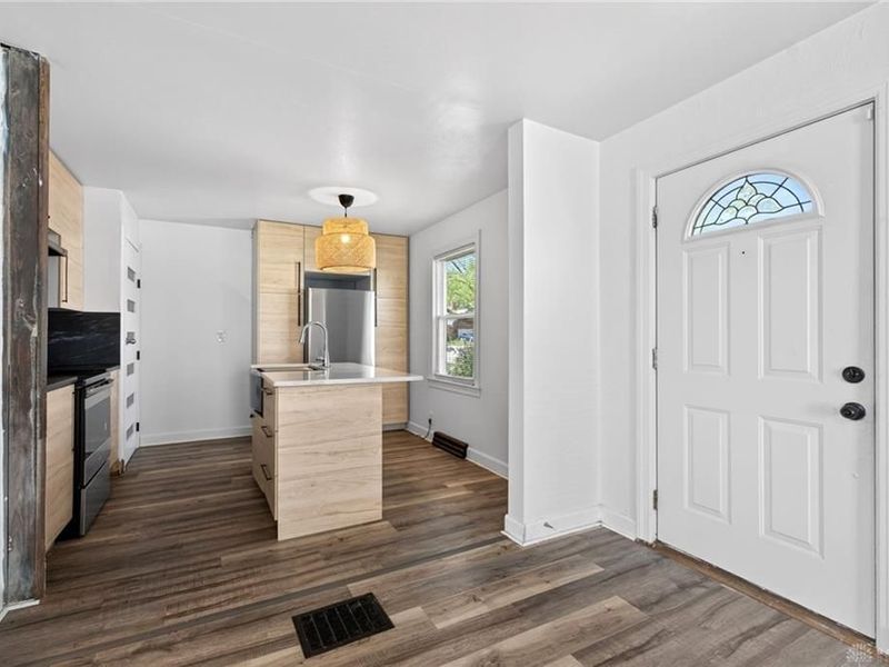 114 Wolf Avenue, Englewood, OH 45322 Photo 9