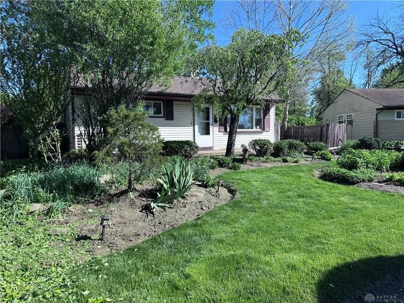 2850 Fields Avenue, Kettering, OH 45420 Photo 1