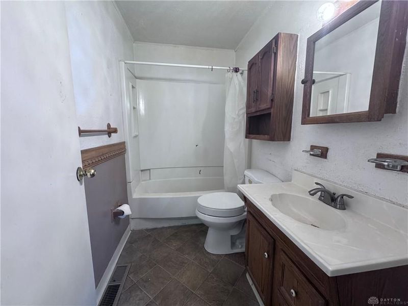 2850 Fields Avenue, Kettering, OH 45420 Photo 10