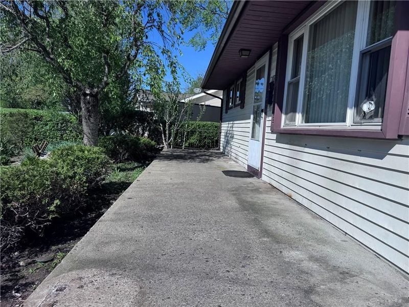 2850 Fields Avenue, Kettering, OH 45420 Photo 2