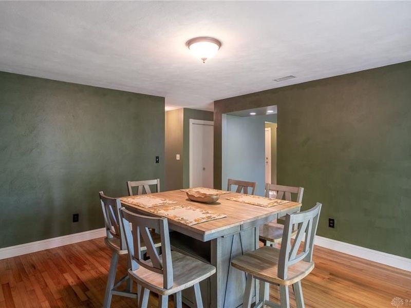 1077 Lark Lane, Xenia Township, OH 45385 Photo 12