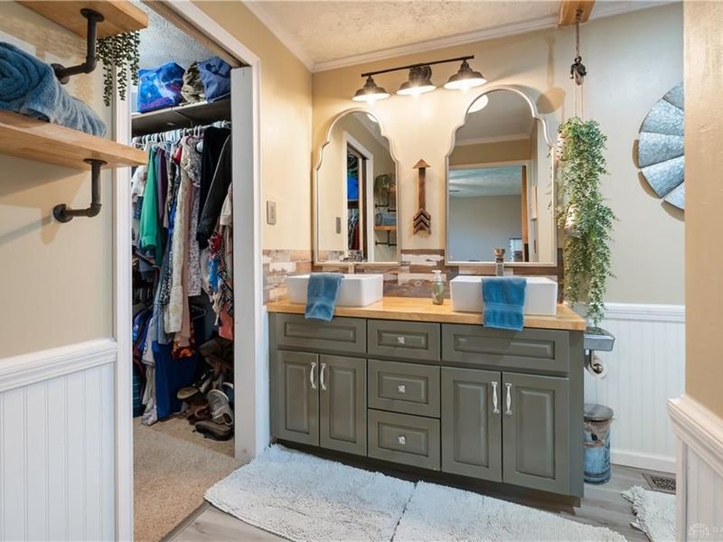 2341 Clubside Drive, Bellbrook, OH 45431 Photo 17