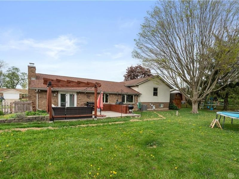 2341 Clubside Drive, Bellbrook, OH 45431 Photo 32