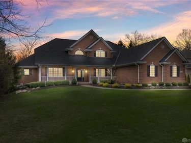 7701 Woodbridge Court, Clearcreek Twp, OH 45066