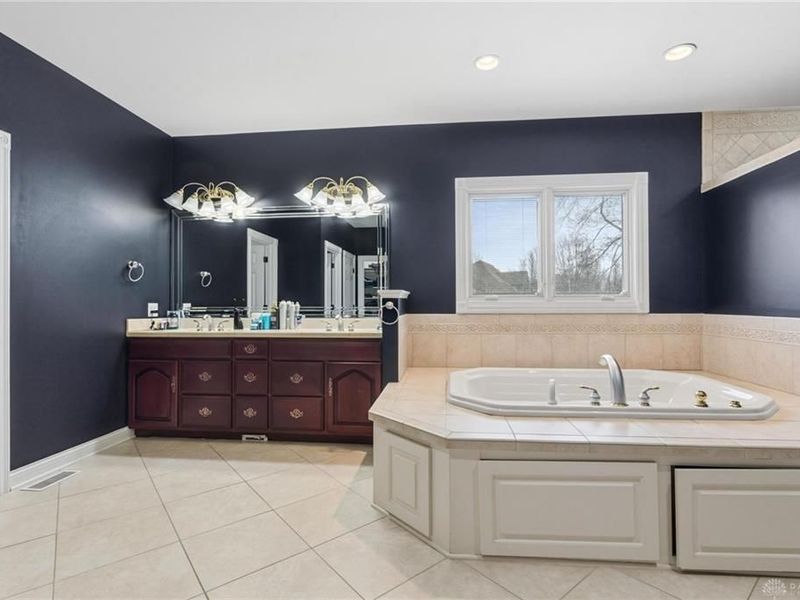 7701 Woodbridge Court, Clearcreek Township, OH 45066 Photo 43