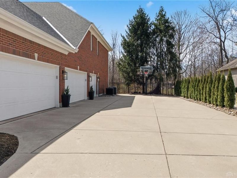 7701 Woodbridge Court, Clearcreek Township, OH 45066 Photo 5