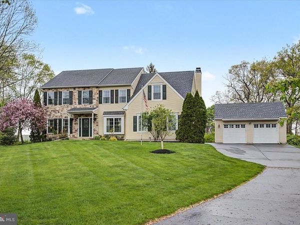 275 ALYSSA LANE , DOYLESTOWN, PA 18901