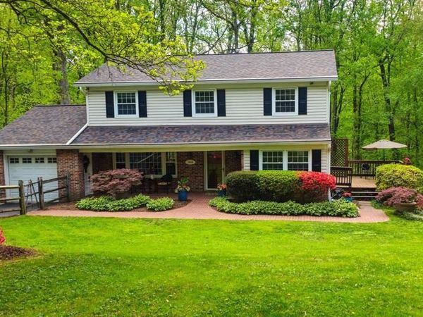 7946 HELMART DRIVE , LAUREL, MD 20723