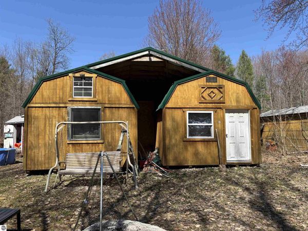 6477 Hill Crest Drive, Elmira, MI 49730