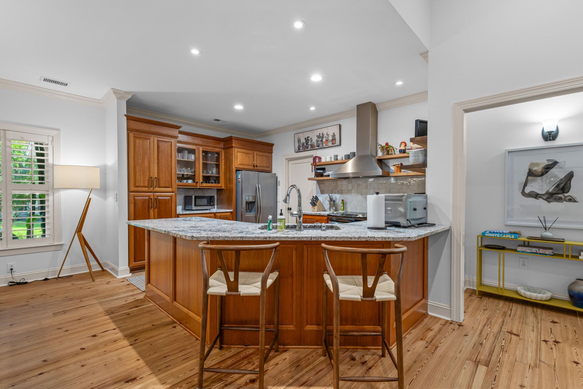 214 6th Avenue Photo 10