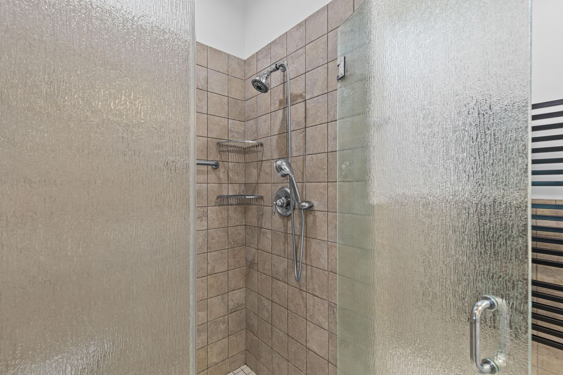 214 6th Avenue Photo 30