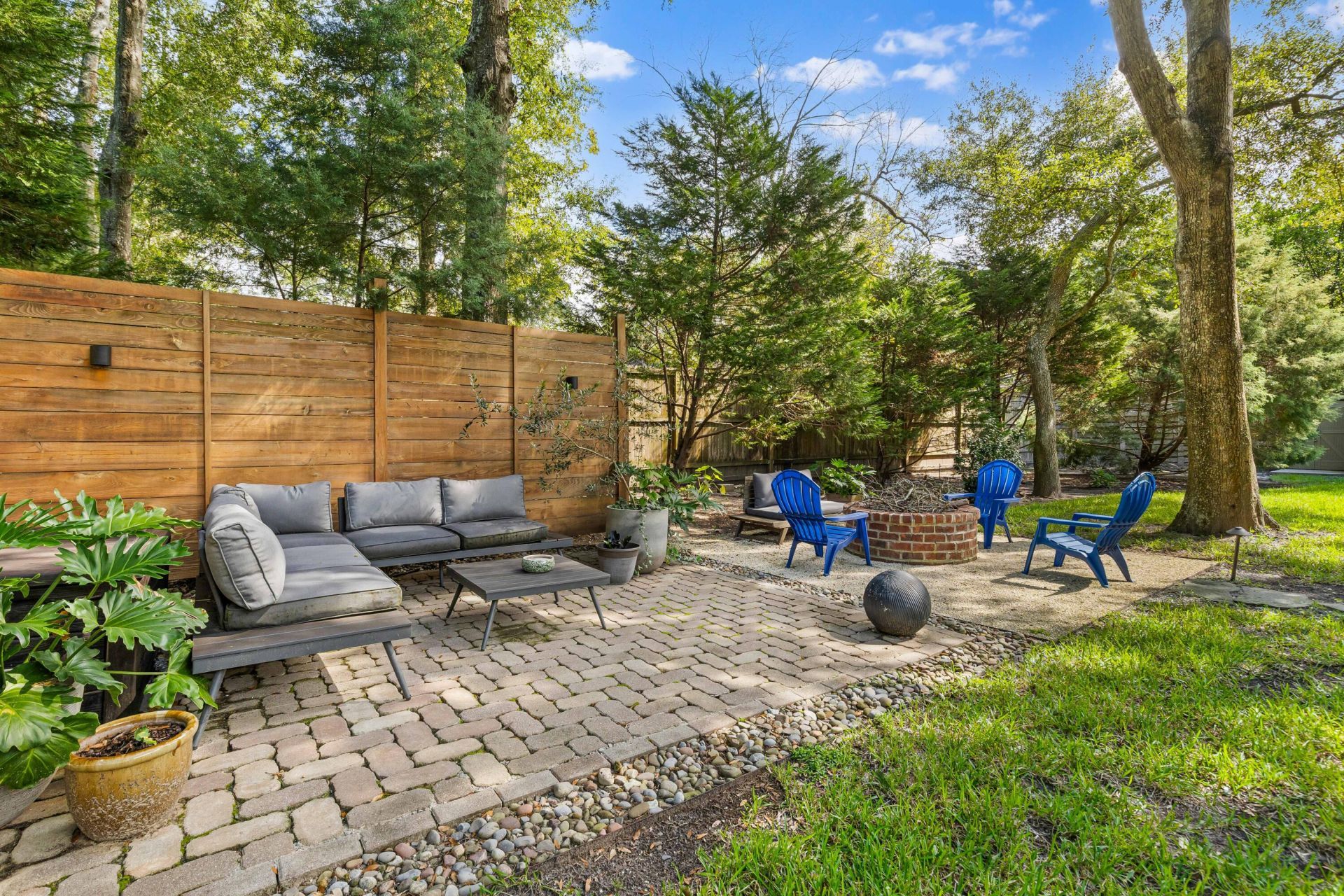 214 6th Avenue Photo 37