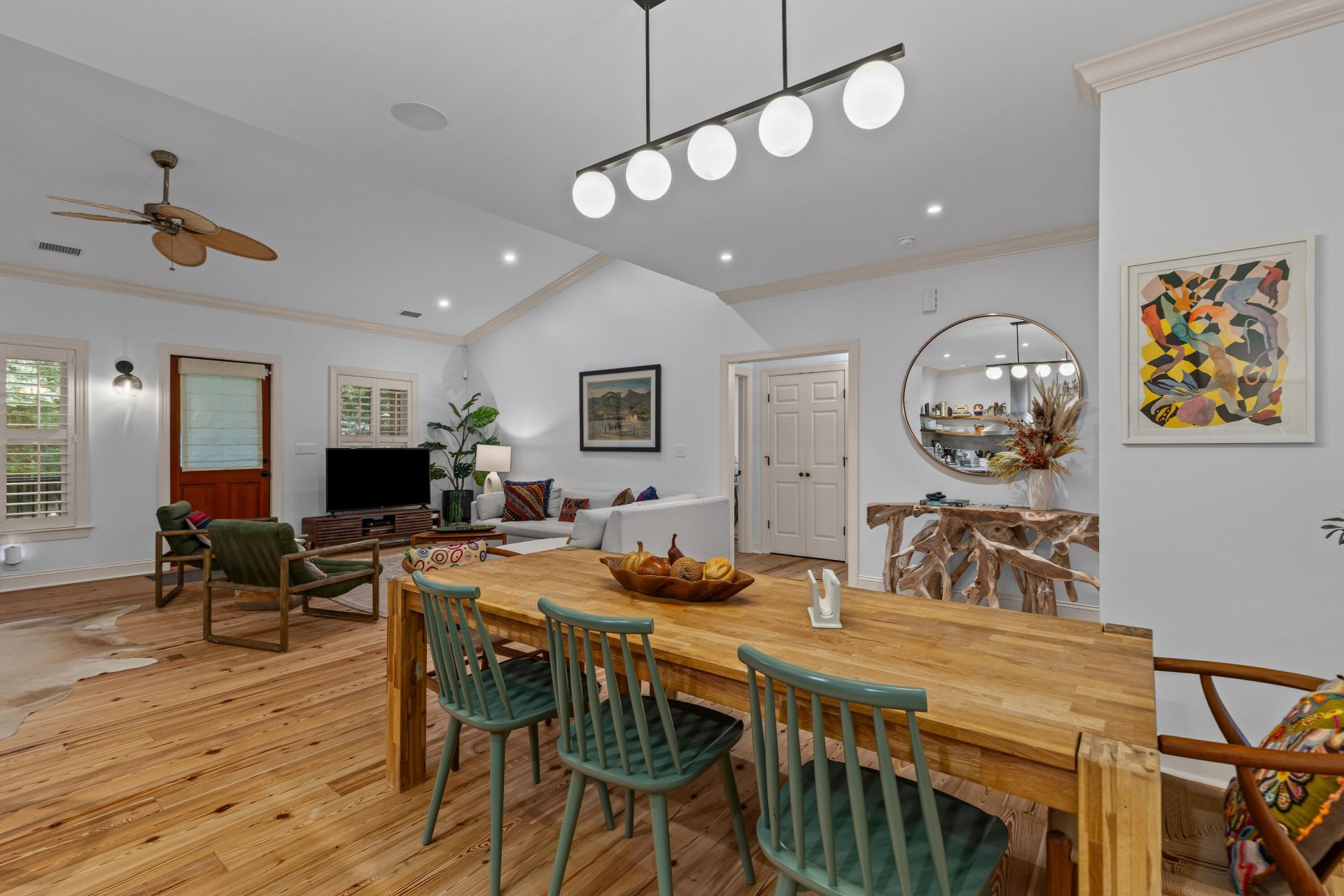 214 6th Avenue Photo 8