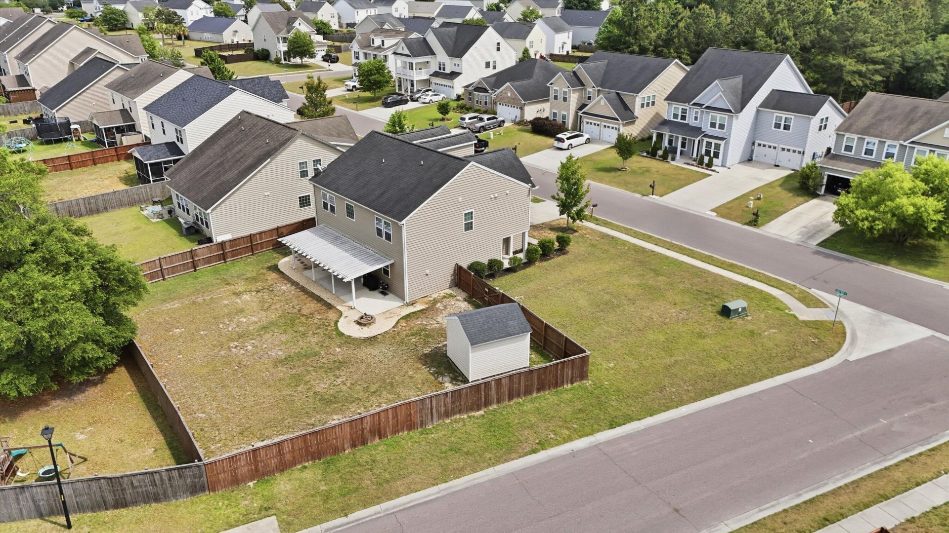 650 Silver Moss Drive Photo 28