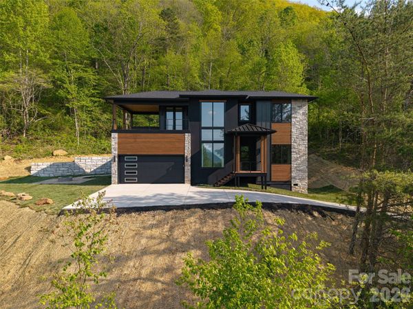134 View Ridge Parkway, Leicester, NC 28748