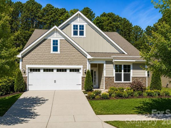124 Van Gogh Trail, Mount Holly, NC 28120