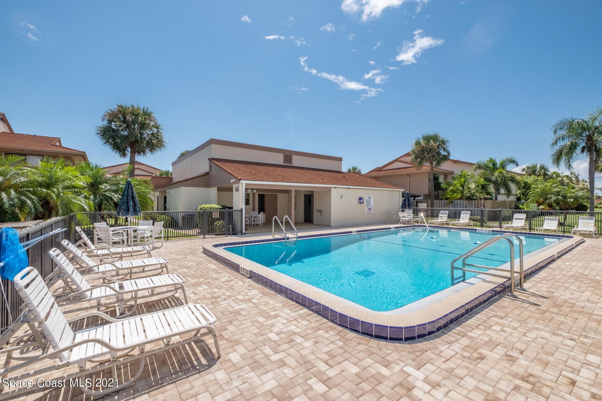 200 S Banana River Boulevard, Unit 2203, Cocoa Beach, FL 32931 Photo