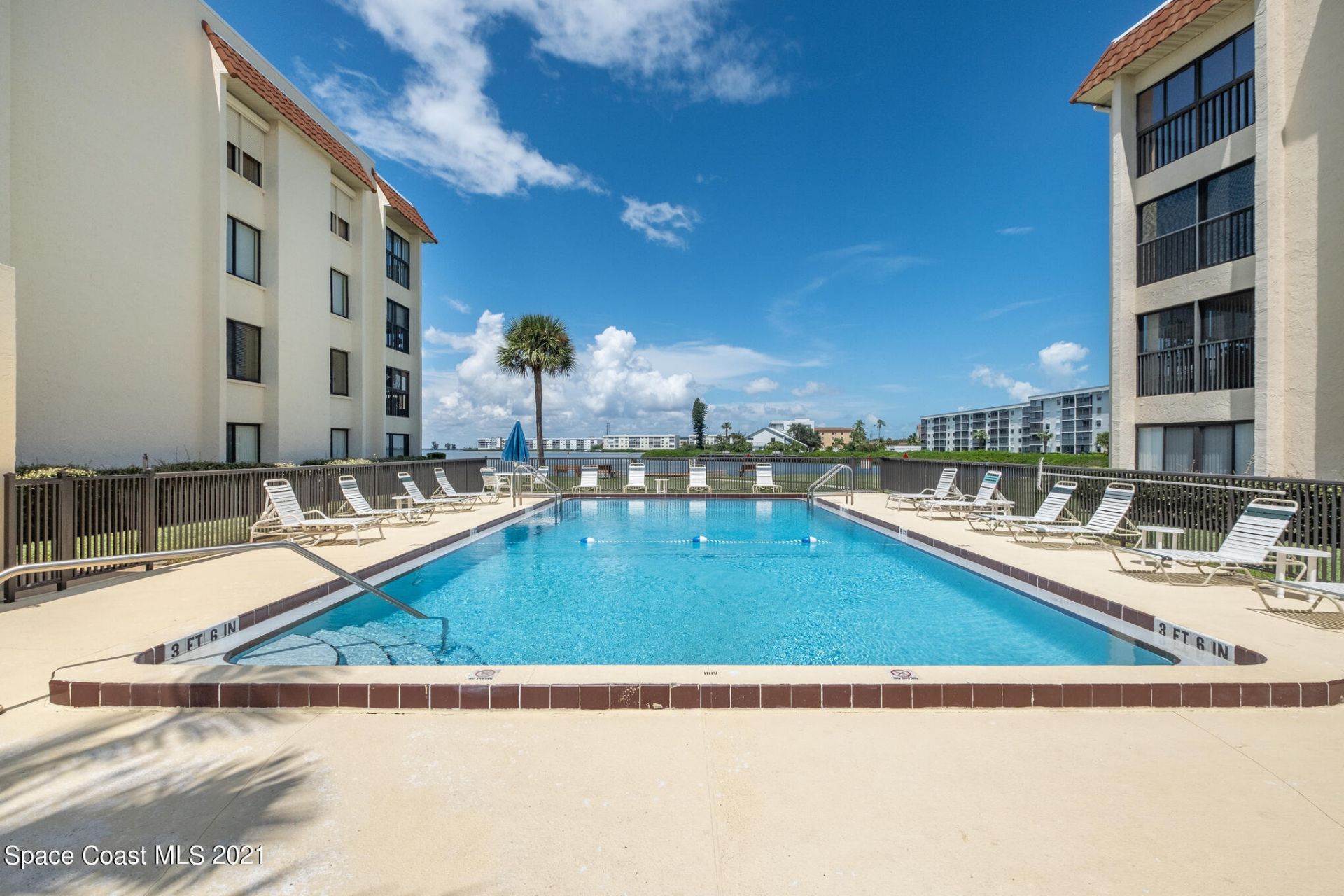 200 S Banana River Boulevard, Unit 2203, Cocoa Beach, FL 32931 Photo