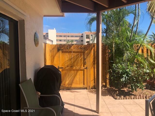 200 S Banana River Boulevard, Unit 2203, Cocoa Beach, FL 32931 Photo