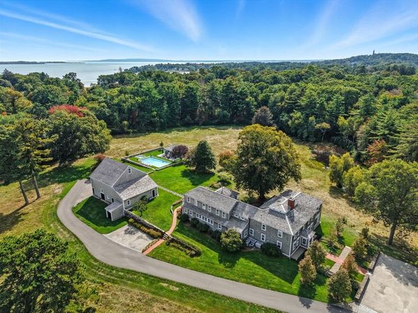 65 Partridge Rd, Duxbury, MA 02332