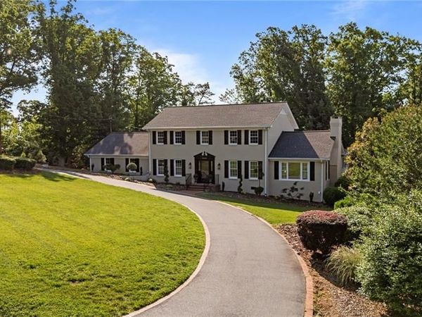 1025 Neely Drive, Asheboro, NC 27205