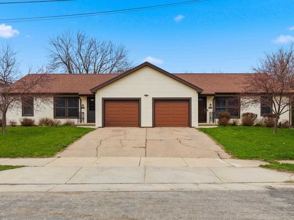 2502-2504 Greenway View, Madison, WI 53713