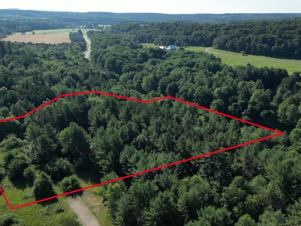 15 Westview Drive S, Empire, MI 49630