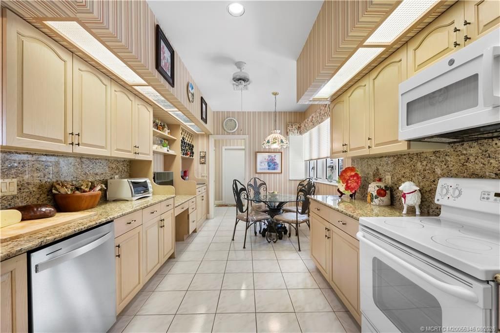 2264 SW Longwood Drive, Palm City, FL 34990 Photo